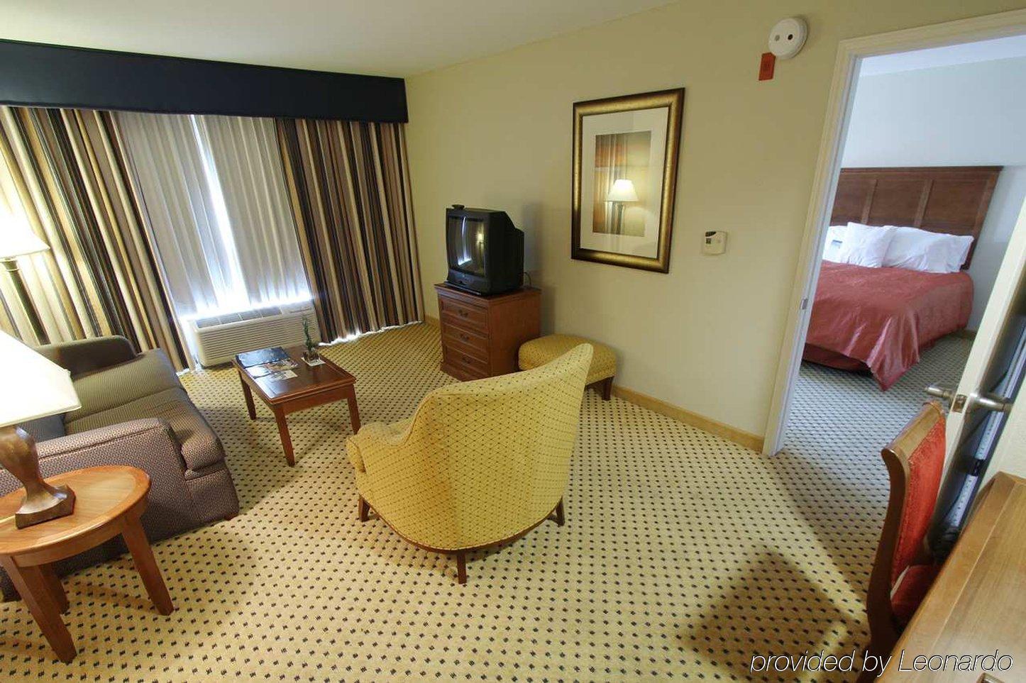 Homewood Suites Laredo At Mall Del Norte Room photo